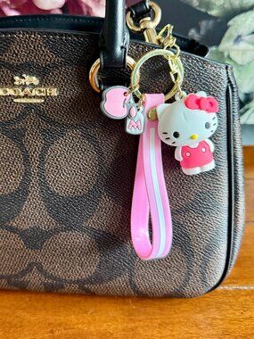 NEW HELLO KITTY Keychain Keyring Bag Charm - PINK
